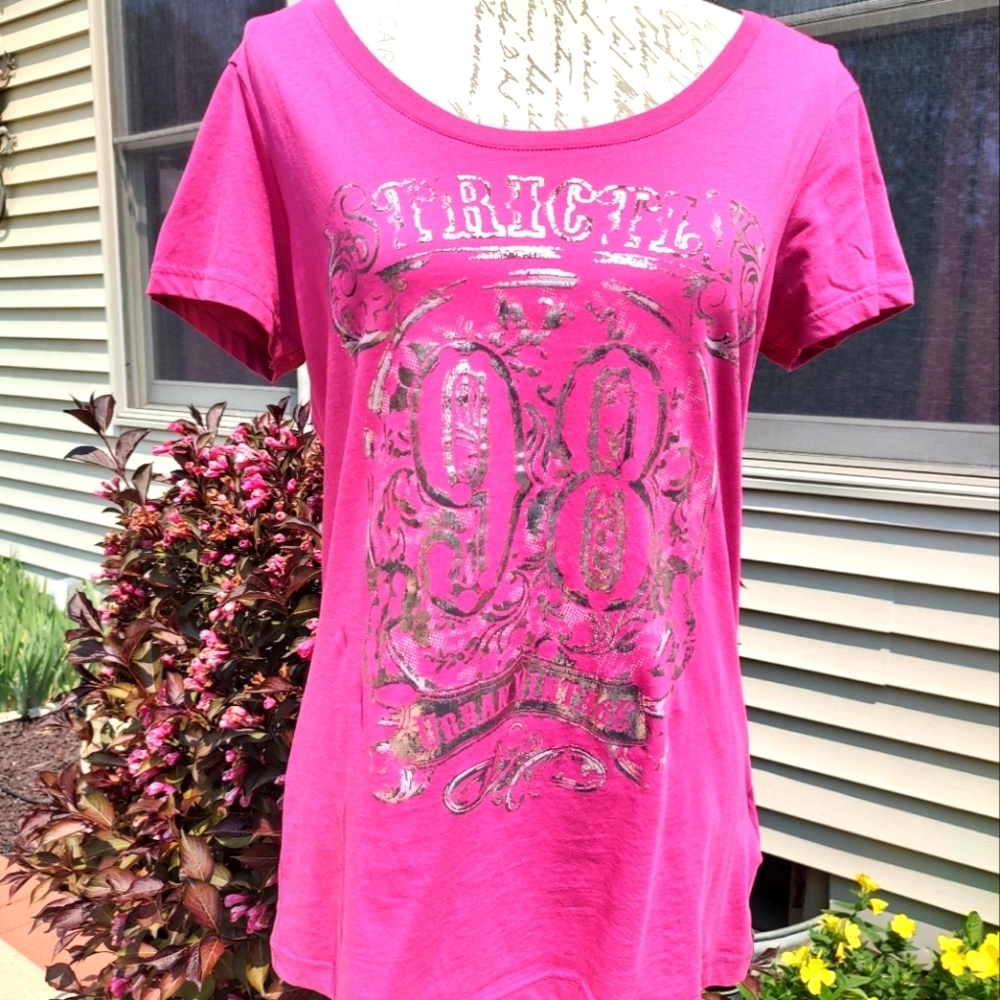 Edc XL Pink Silver Short Sleeve Scoop Neck T-Shirt!